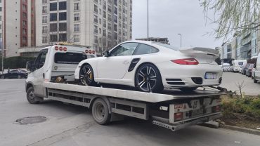 Oto Kurtarıcı